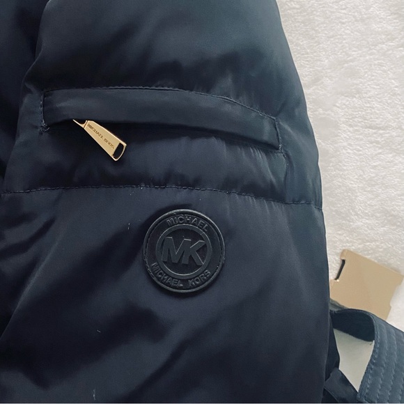 Michael Kors Down Fill Water Wind Resistant Belted Zip Up Navy Puffer Coat Sz S - Picture 8 of 13
